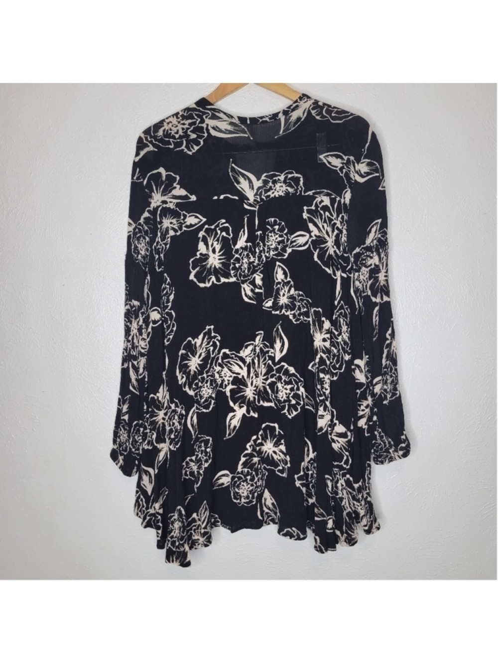Free People Black Foil Floral Swing Dress Women's Size XSmall - Picture 8 of 12